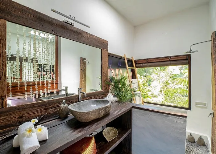 Luxury La Plancha Beach 200m, Heart Of * Seminyak