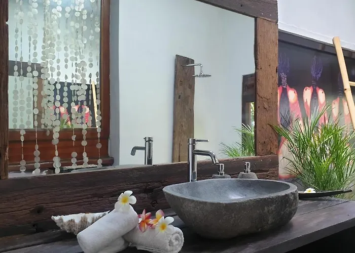 Villa Luxury La Plancha Beach 200m, Heart Of Seminyak